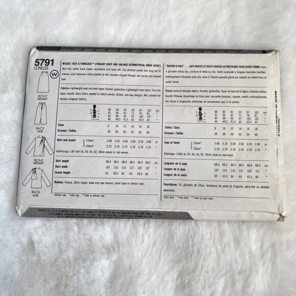 2 Simplicity Sewing Patterns - Picture 3 of 5